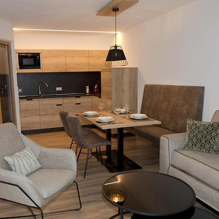 Hotel Goldener Adler Курон-Веноста Экстерьер фото